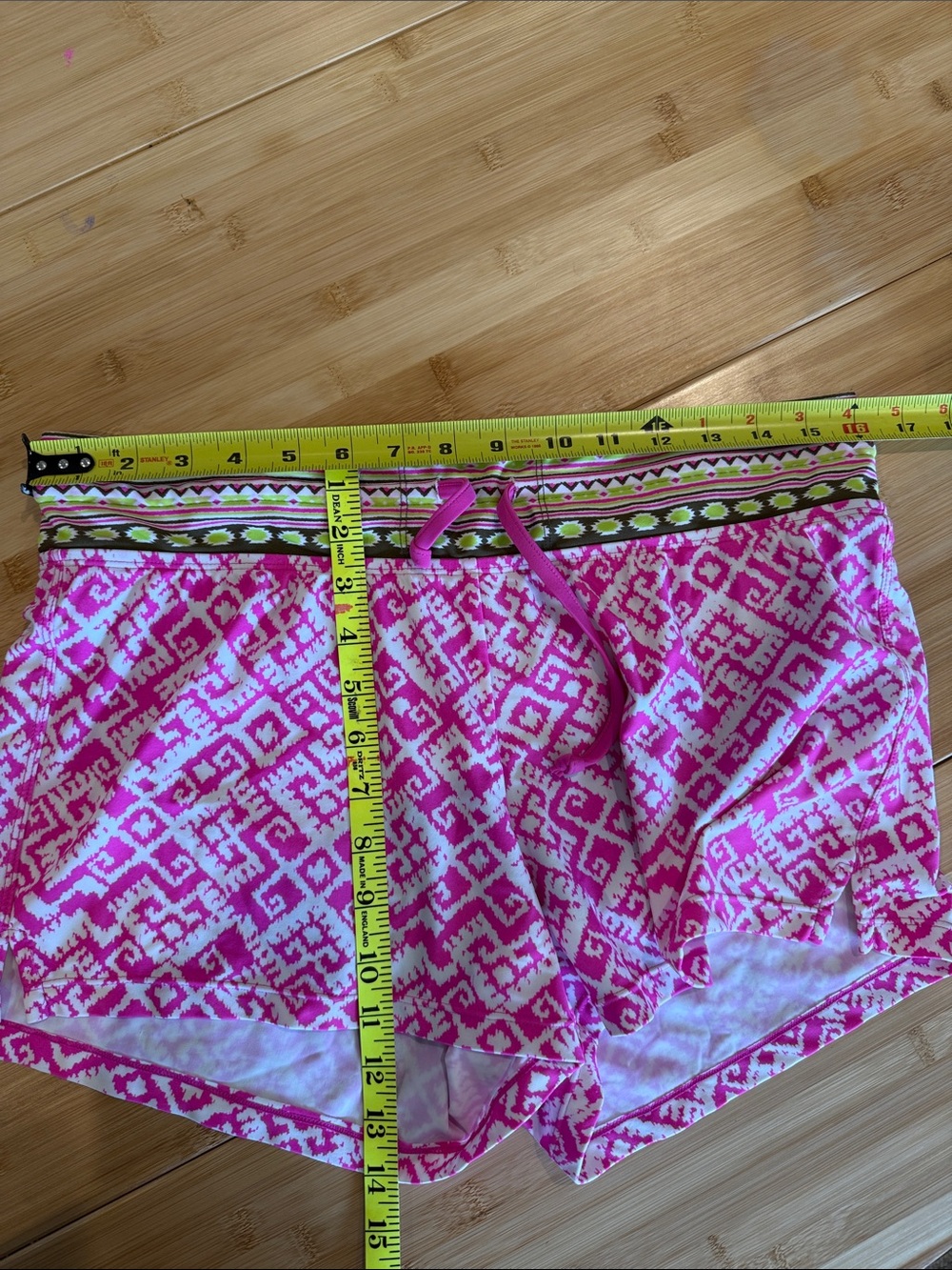 Athleta Bright Pink Active shorts/swim bottoms with Lime & White Geometric Trim